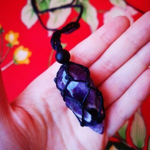 Macrame amethyst necklace